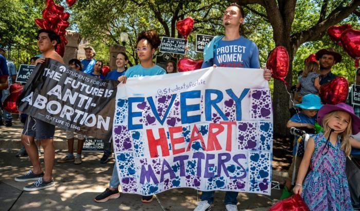 In Texas aborto vietato dopo sei settimane: è la legge più stringente d'America