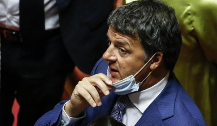 Renzi insiste: "Il reddito di cittadinanza va anche ai criminali, adesso cambiamolo"