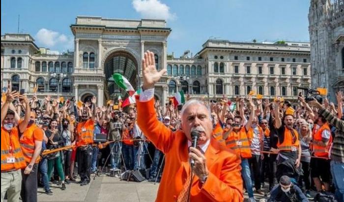 Pappalardo rimesta nella protesta no-pass: "Senza vaccini meno morti, pronti a scendere in piazza"