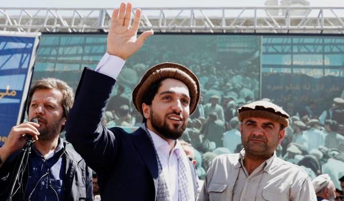 Il leader della resistenza afghana Ahmad Massoud