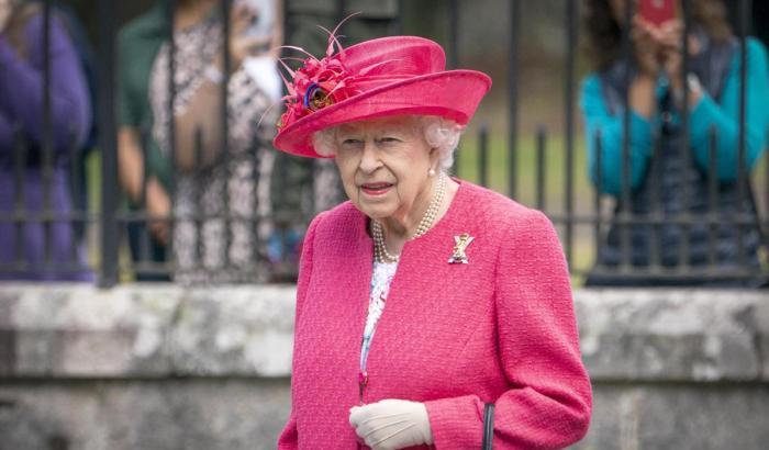 Sorpresa reale: la regina Elisabetta sostiene il Black lives matter