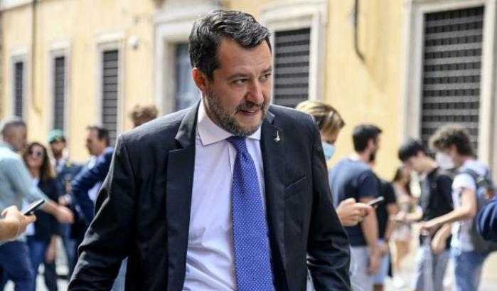 Che noia Salvini! Anche oggi contro Lamorgese: 