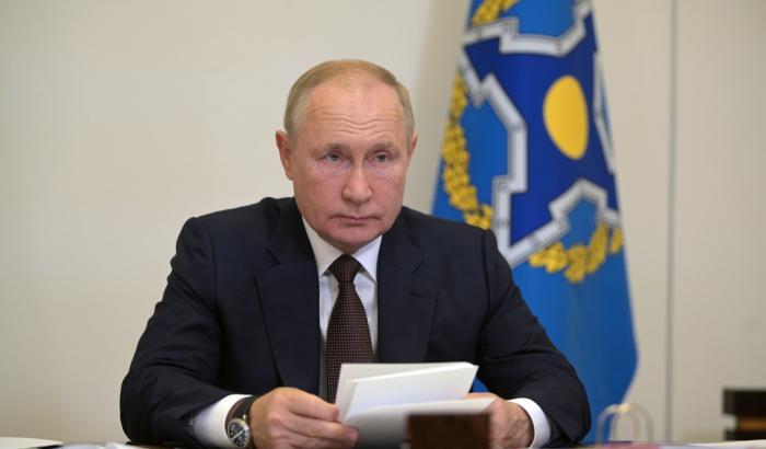 Putin in autoisolamento: decine di persone positive al Covid nel suo entourage