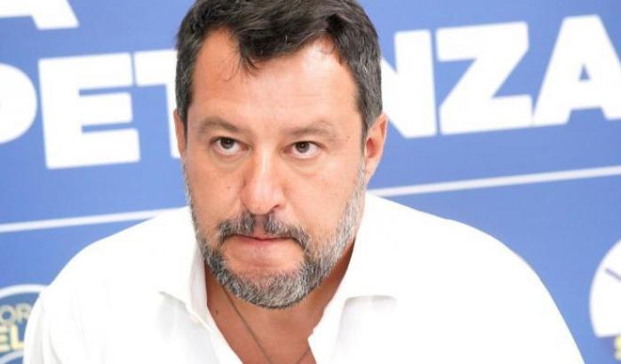 Salvini il doppiogiochista attacca ancora il green pass (che la Lega ha votato in cdm)