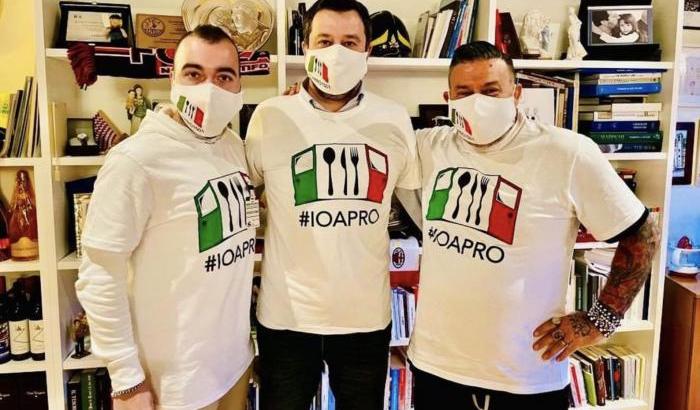 Salvini trova il tempo per attaccare Orlando: "Invece di parlare di droga pensi ai lavoratori"