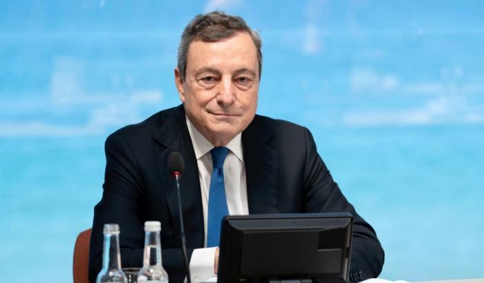 Draghi: "Con la Polonia non c'è alternativa, i Trattati Ue sono una fonte primaria del diritto"