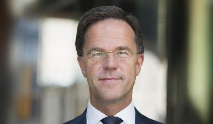 Il premier olandese: "I reali possono sposare persone dello stesso sesso senza perdere il trono"