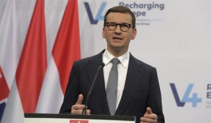 Morawiecki nega la Polexit: "Il nostro posto è nella Ue e non ce ne andiamo"