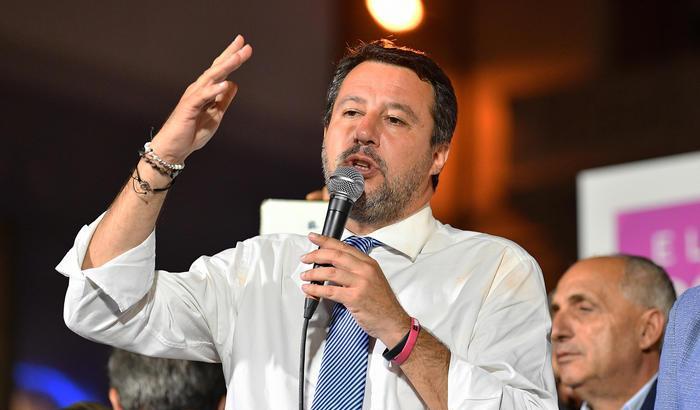 Salvini dall'alto del tonfo elettorale dà gli ordini al governo: "Nessun ritorno alla Fornero e..."