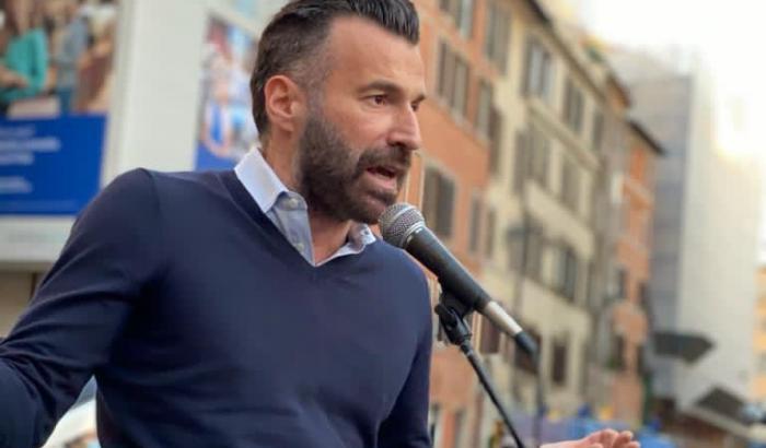 Salvini si vanta di aver fermato la leggi contro l'omofobia, l'ira di Zan e Elio Vito: "Vergogna speculatore"