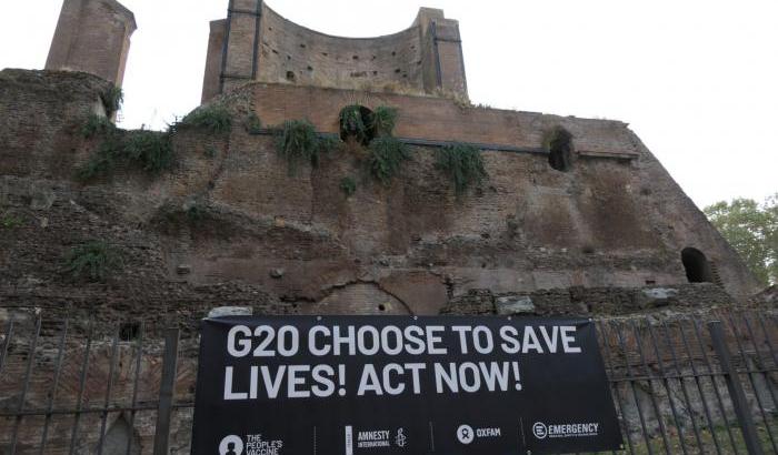 G20, la solidarietà non si arrende: cortei per dire No ai Grandi che ipotecano il futuro del pianeta