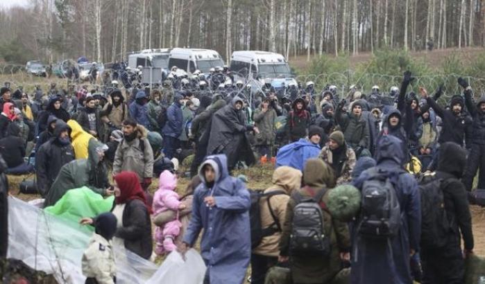 Migranti ai confini tra Polonia e Bielorussia