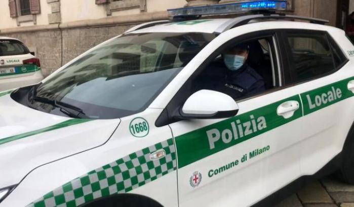 Una festa di pensionamento diventa un focolaio covid: positivi 12 agenti della polizia locale di Milano