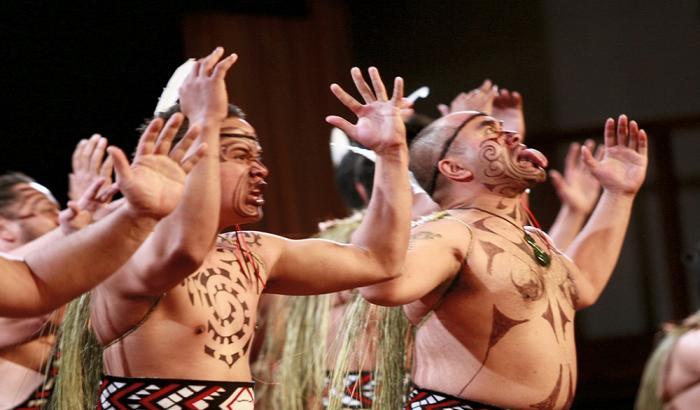 Tribù Maori vieta ai no vax di usare la Haka nelle proteste