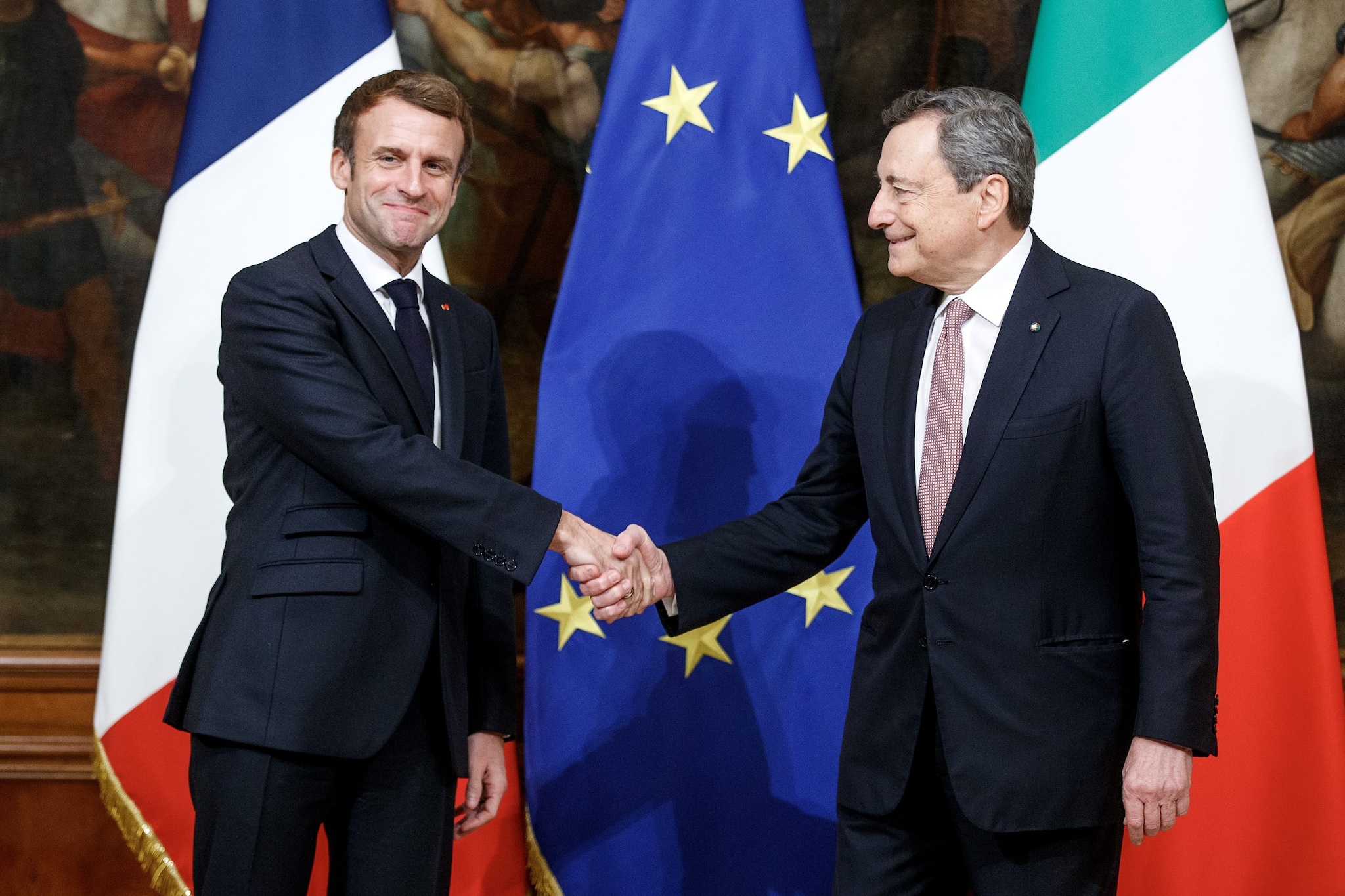 Italia e Francia siglano un accordo:  l’obiettivo è quello di rafforzare il legame tra i due Paesi