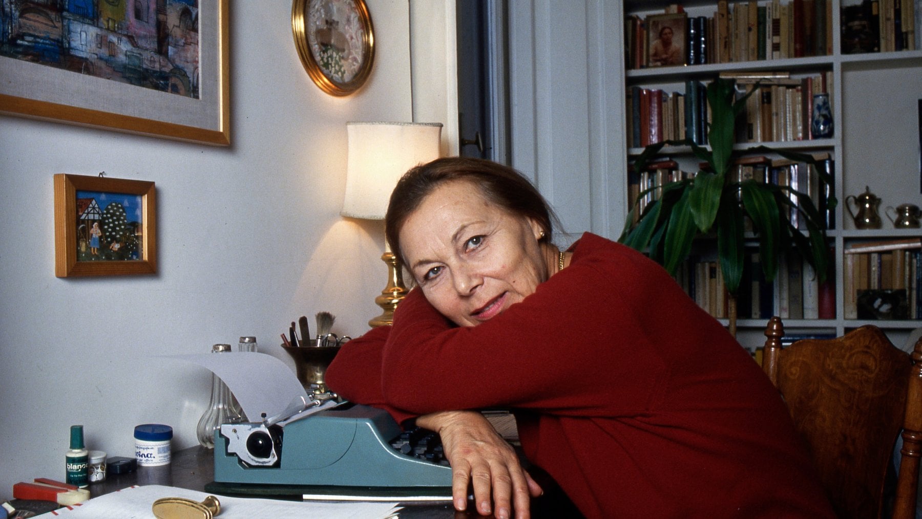 Il grido di dolore di Edith Bruck: "Si sottovaluta il rischio fascista, stiamo attenti"