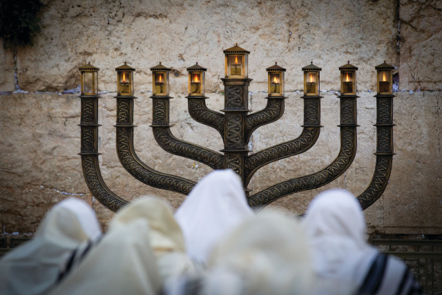In Israele la candela di Herzog illumina lo spettro del fondamentalismo ebraico