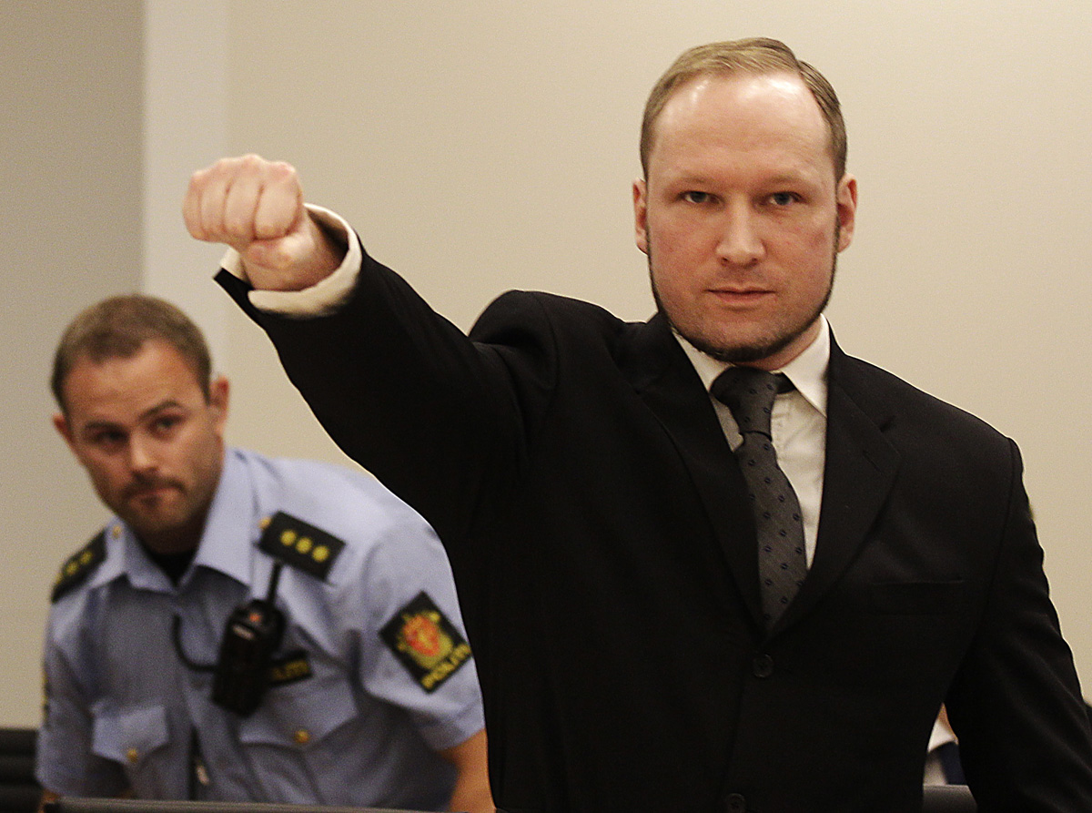 Le lettere dal carcere di Breivik: tormenta ancora le vittime di Utøya