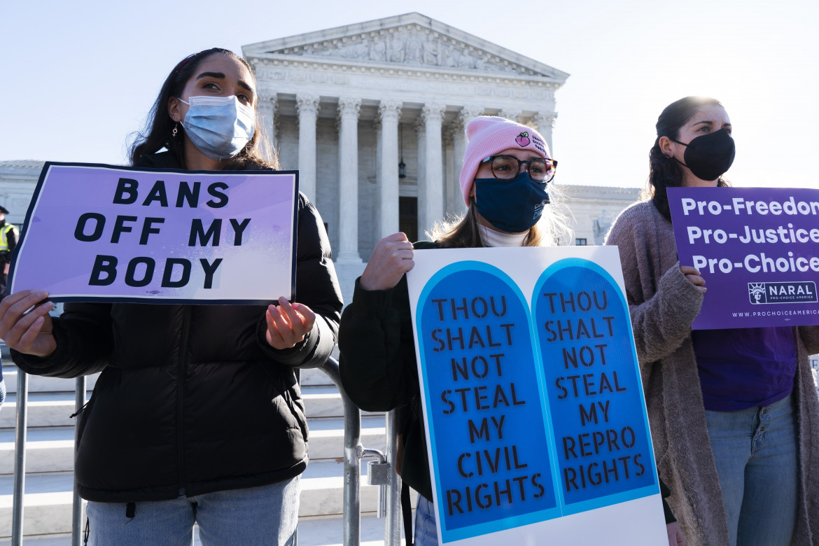 Le sorti dell'aborto negli Stati Uniti sono nelle mani della Corte Suprema