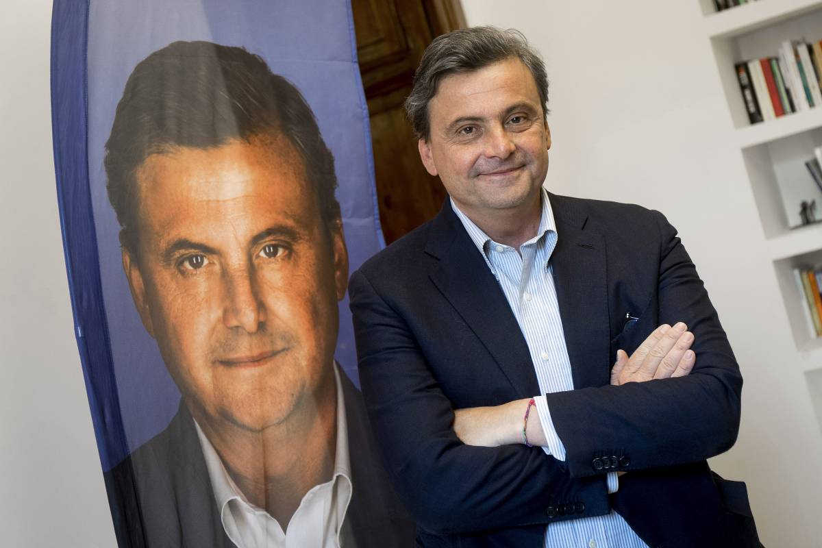 Calenda al Pd sulle suppletive: "Basta accanimento terapeutico con M5s"