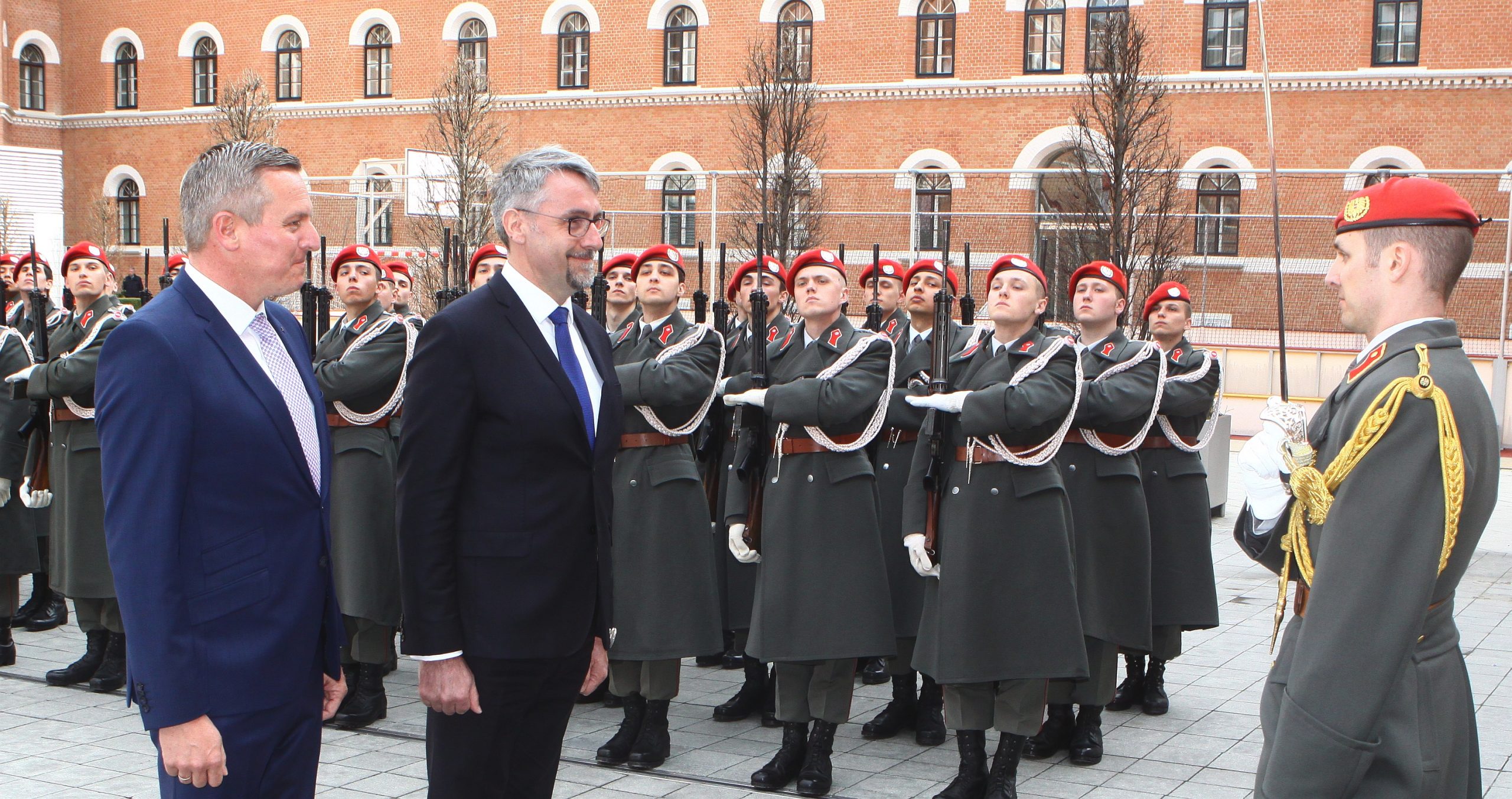 La repubblica Ceca manda 150 soldati in Polonia per 'blindare' il confine con la Bielorussia