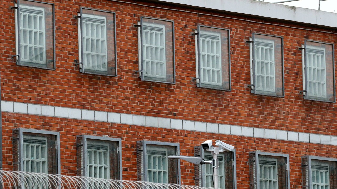 Lo strano caso danese, le prigioni sono strapiene. Costretti ad affittare 300 celle in Kosovo