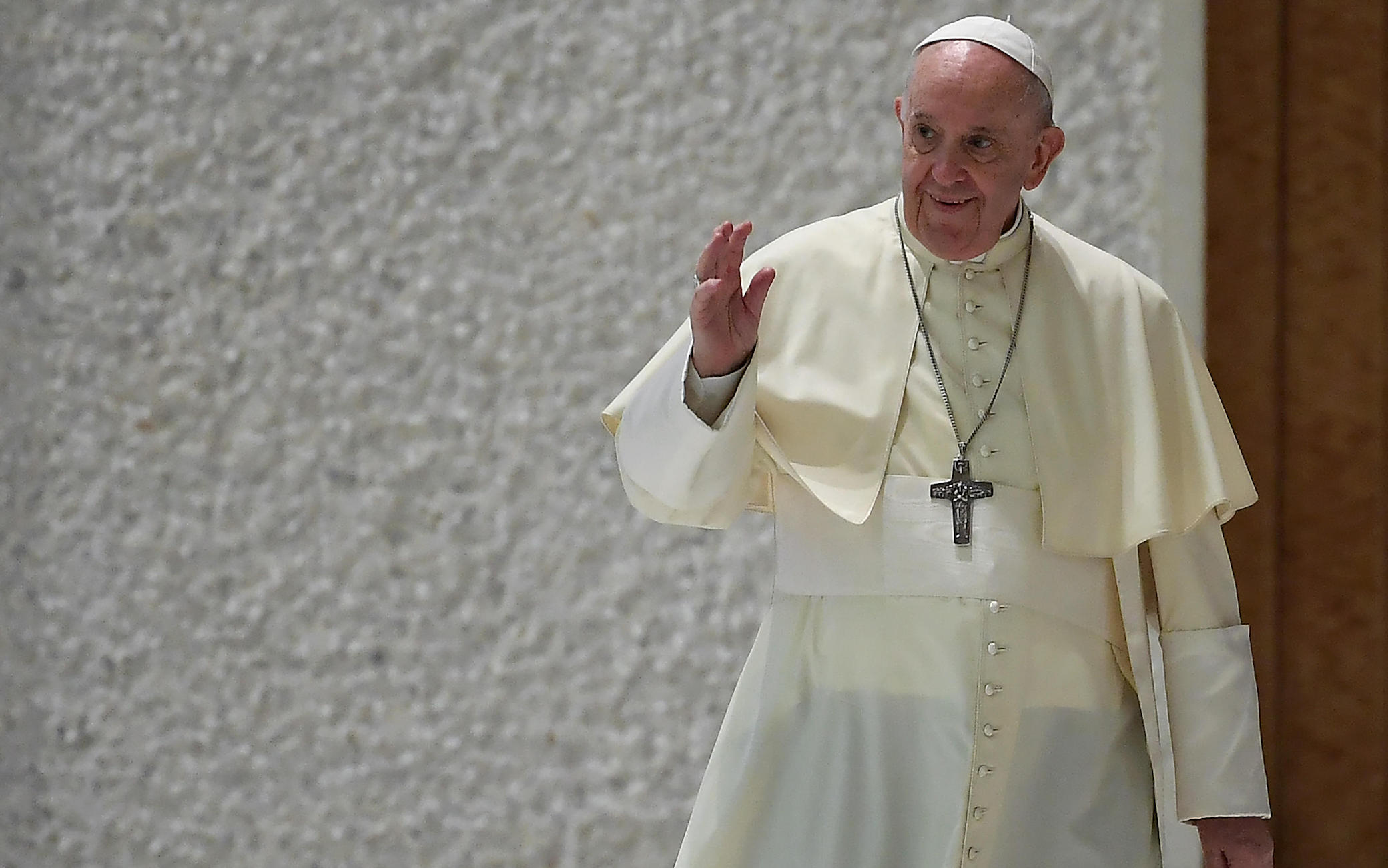 Papa Francesco condanna il nazionalismo sovranista: "Soffoca le vie della pace"