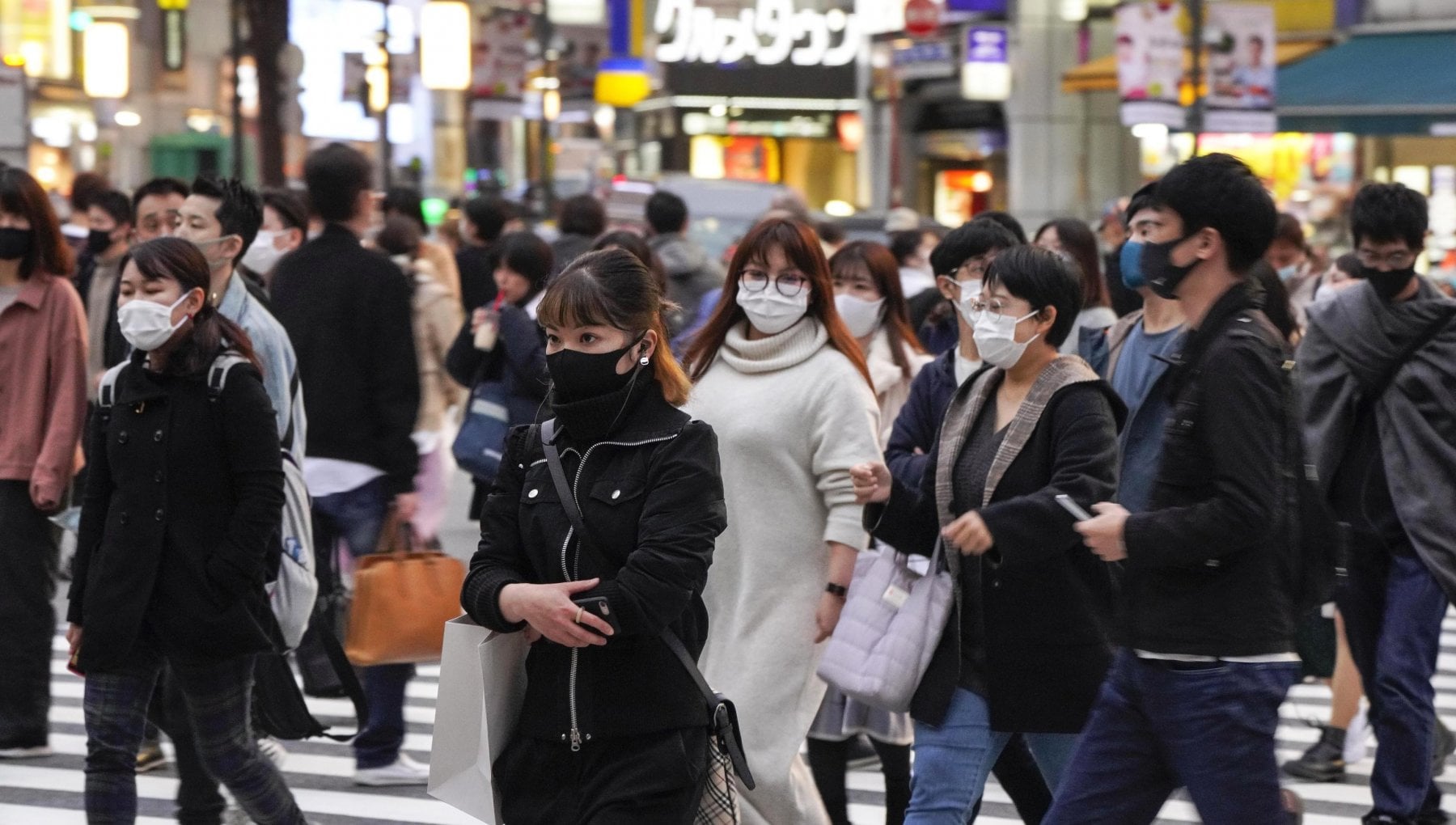 Covid, a Tokyo record di casi: oltre 10mila contagi in 24 ore