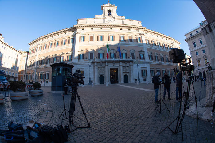Quirinale, la seconda chiama è al buio: Renzi e Letta d'accordo sul no a Frattini