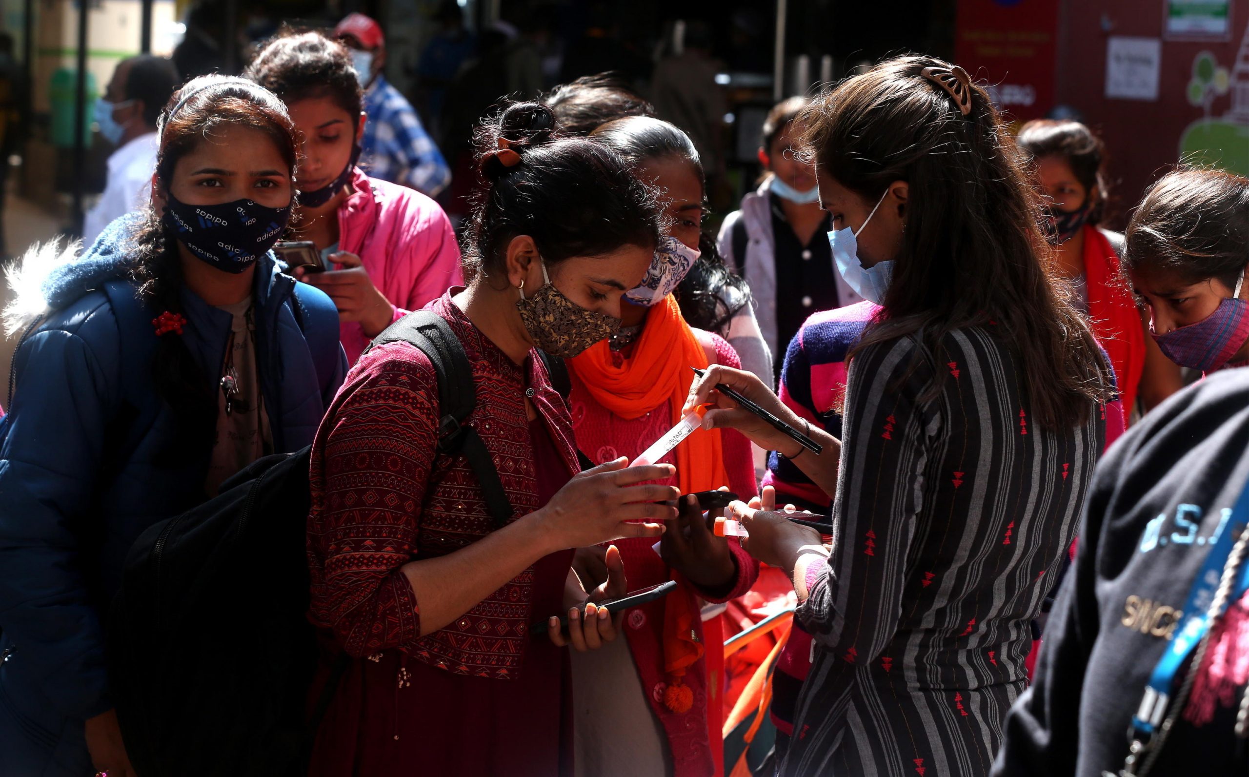 Orrore in India un'app metteva le donne musulmane all'asta: bloccata