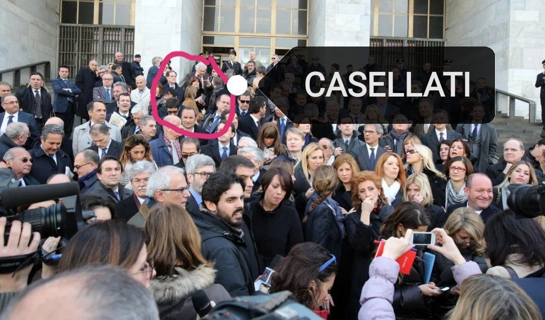 Quando Casellati partecipò all'assedio della procura di Milano per protestare contro il processo sul caso Ruby