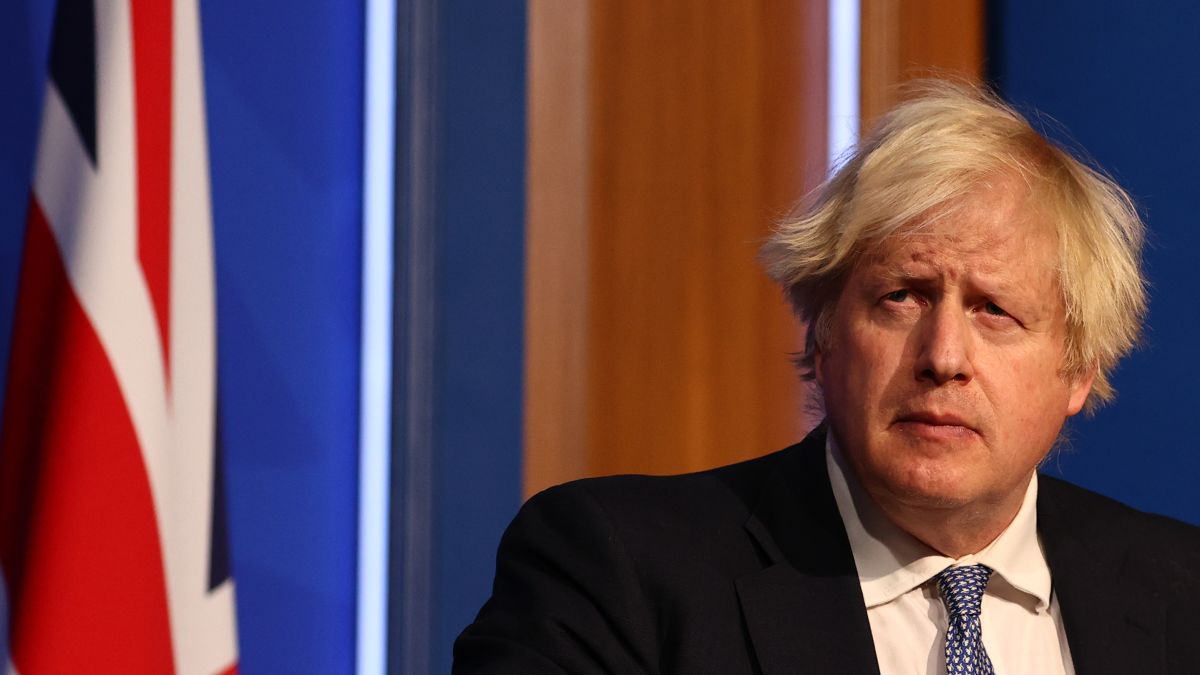 Boris Johnson ammette le feste a Downing Street, l'opposizione chiede le dimissioni