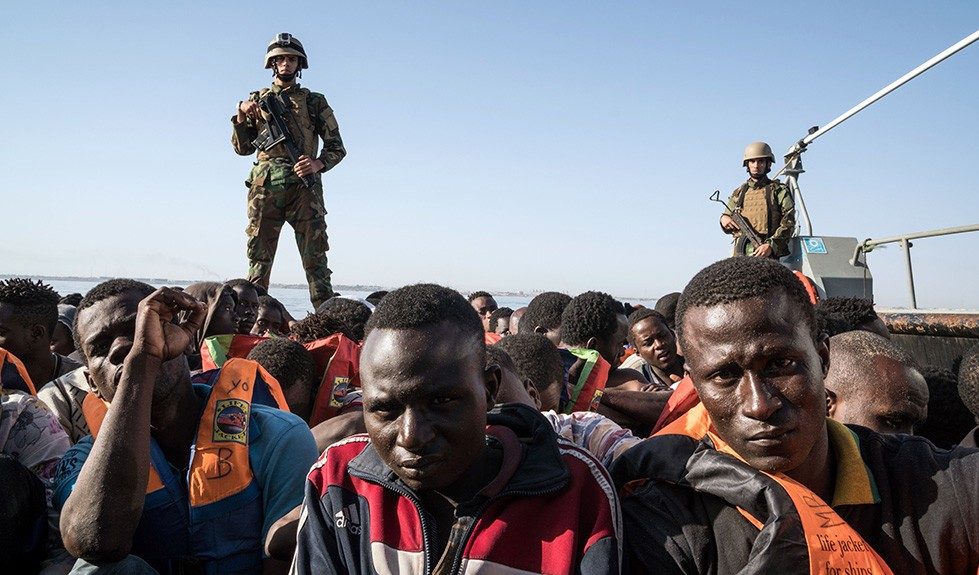 Migranti, la storia di F. e quel mezzo miliardo alla Guardia costiera libica