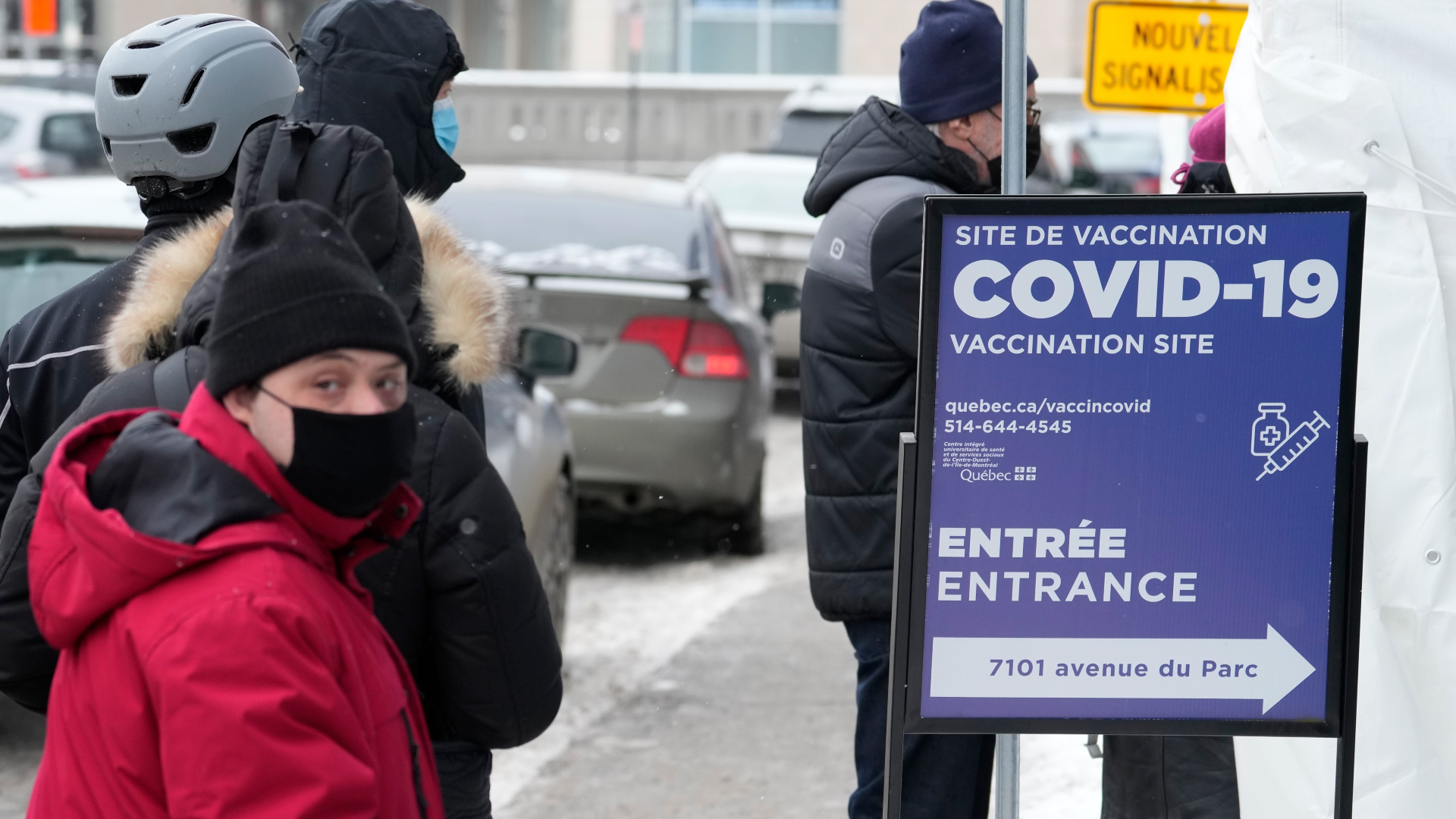 Canada, il giudice vieta al padre no-vax di incontrare il figlio adolescente