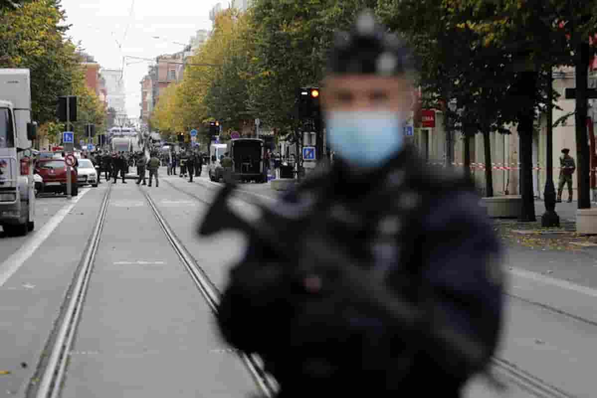 Sparatoria a Nizza durante un'operazione della polizia: qualcosa va storto, almeno un morto