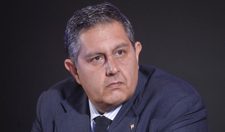 La sviolinata di Toti: "Dire che Berlusconi &egrave; incompatibile col Quirinale &egrave; un'offesa per chi lo ha votato"