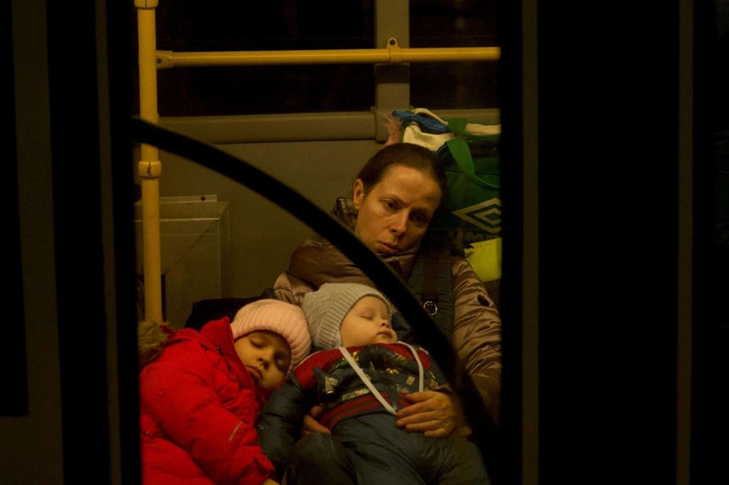 Russia-Ucraina, dopo appena sei ore tra le vittime c'è già un bambino