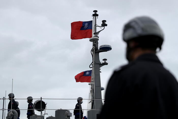La Cina approfitta dell'invasione Ucraina: 9 caccia fanno incursione nello spazio aereo di Taiwan