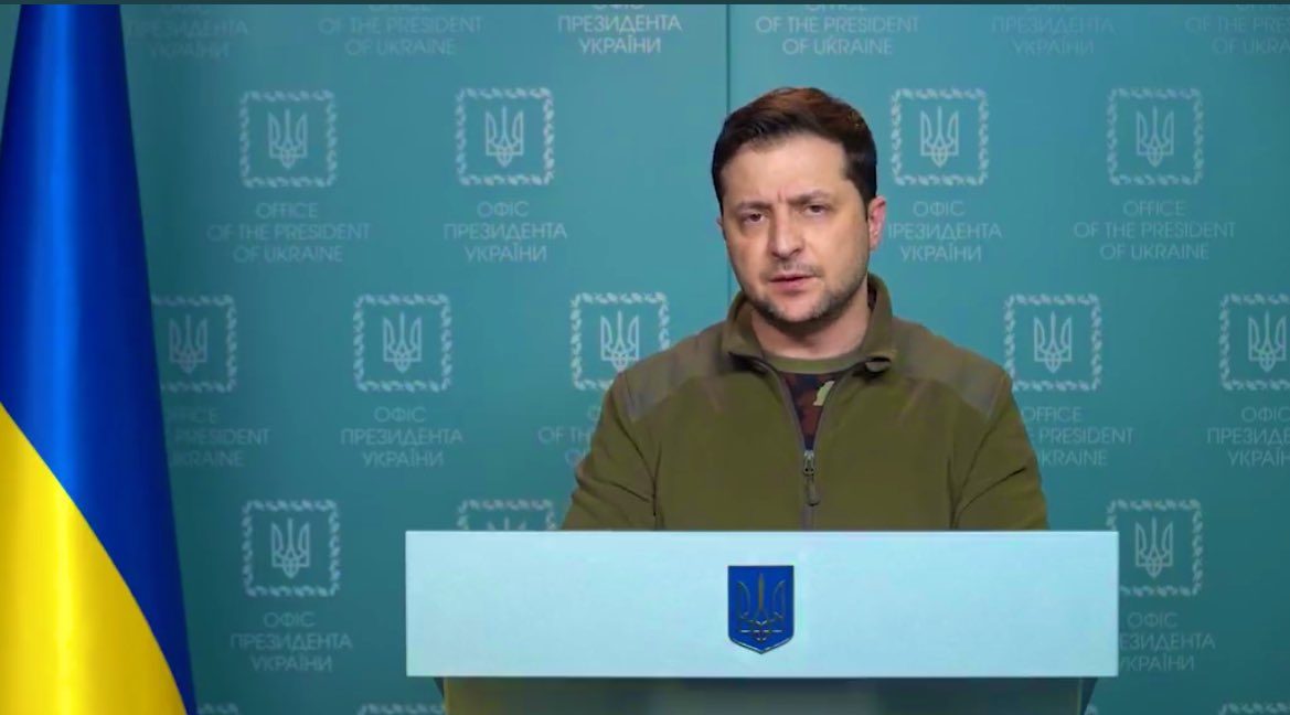 La denuncia di Zelensky: "I russi hanno ucciso 16 bambini, andate via"