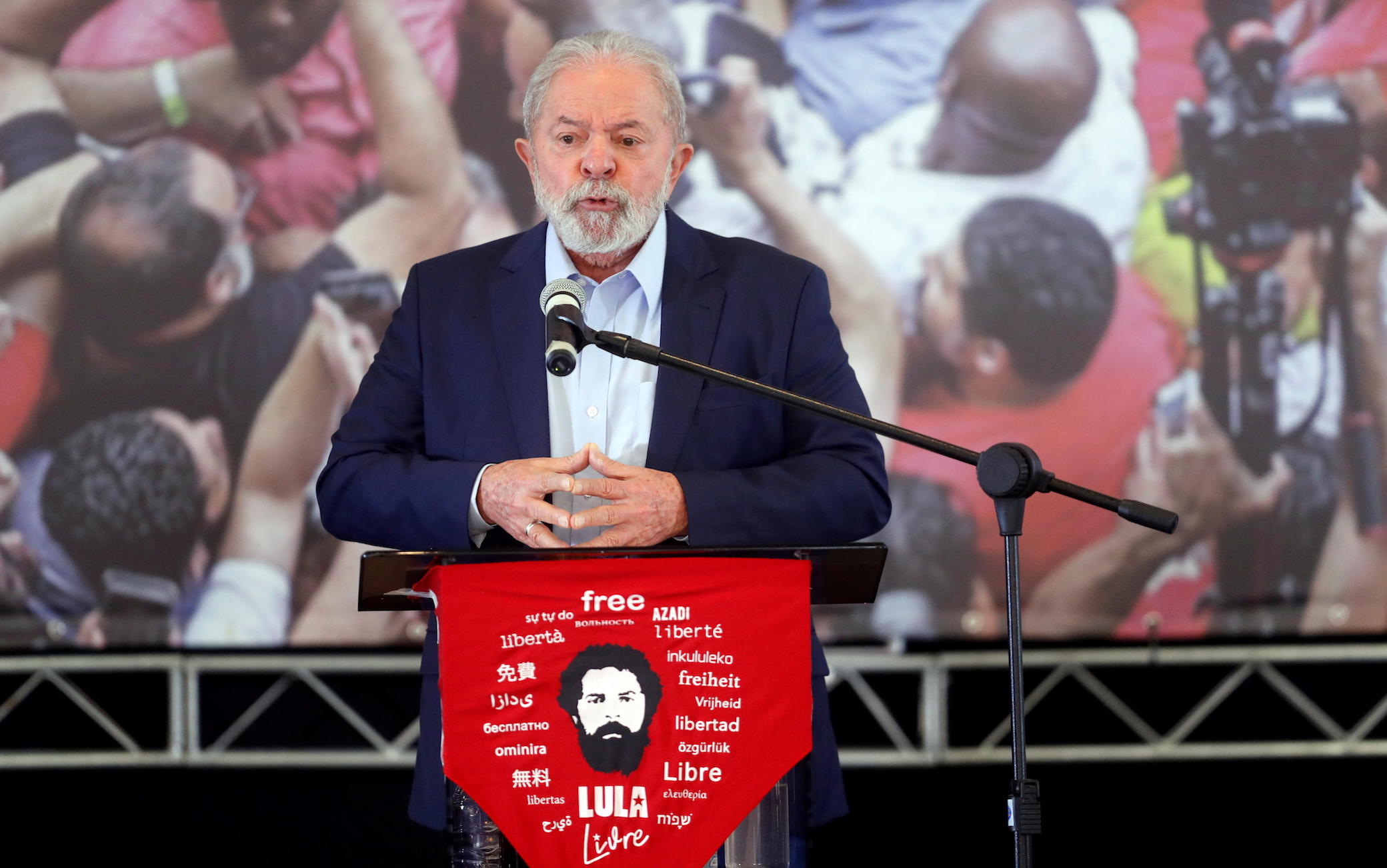 Sondaggio politico: Lula in testa in Brasile con il doppio dei consensi di Bolsonaro