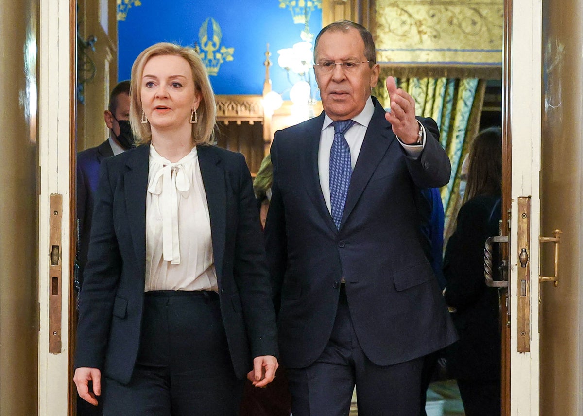 Rischio nucleare, la Russia dà la colpa a Liz Truss, ministra degli esteri britannica