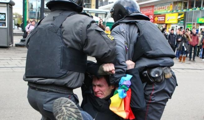 Guerra in Ucraina: cosa rischiano le minoranze Lgbtqi+ dell'Europa dell'Est
