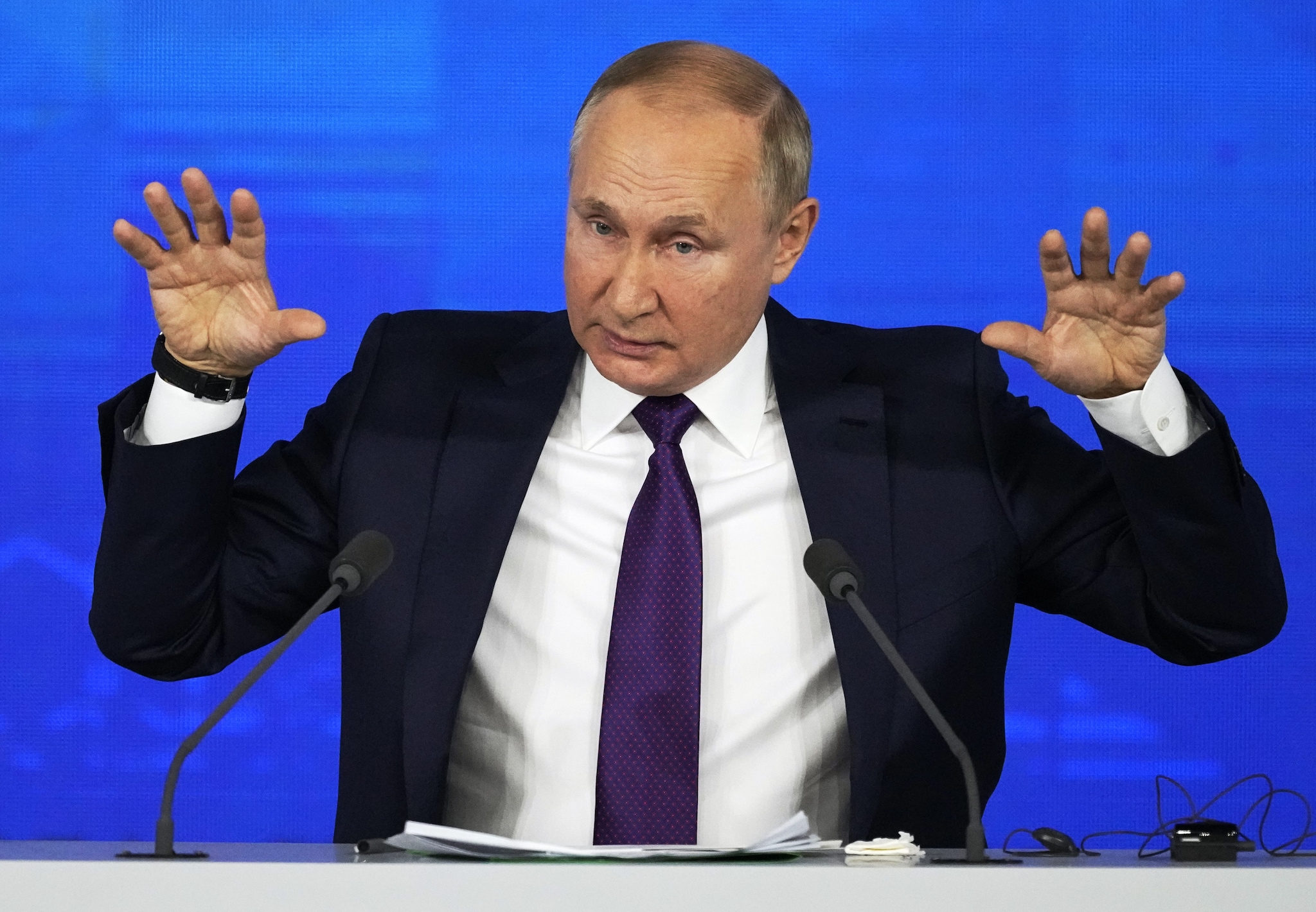 Ucraina-Russia, Putin vedrà Lavrov e Shoigu. G7: "Pronte sanzioni pesantissime"