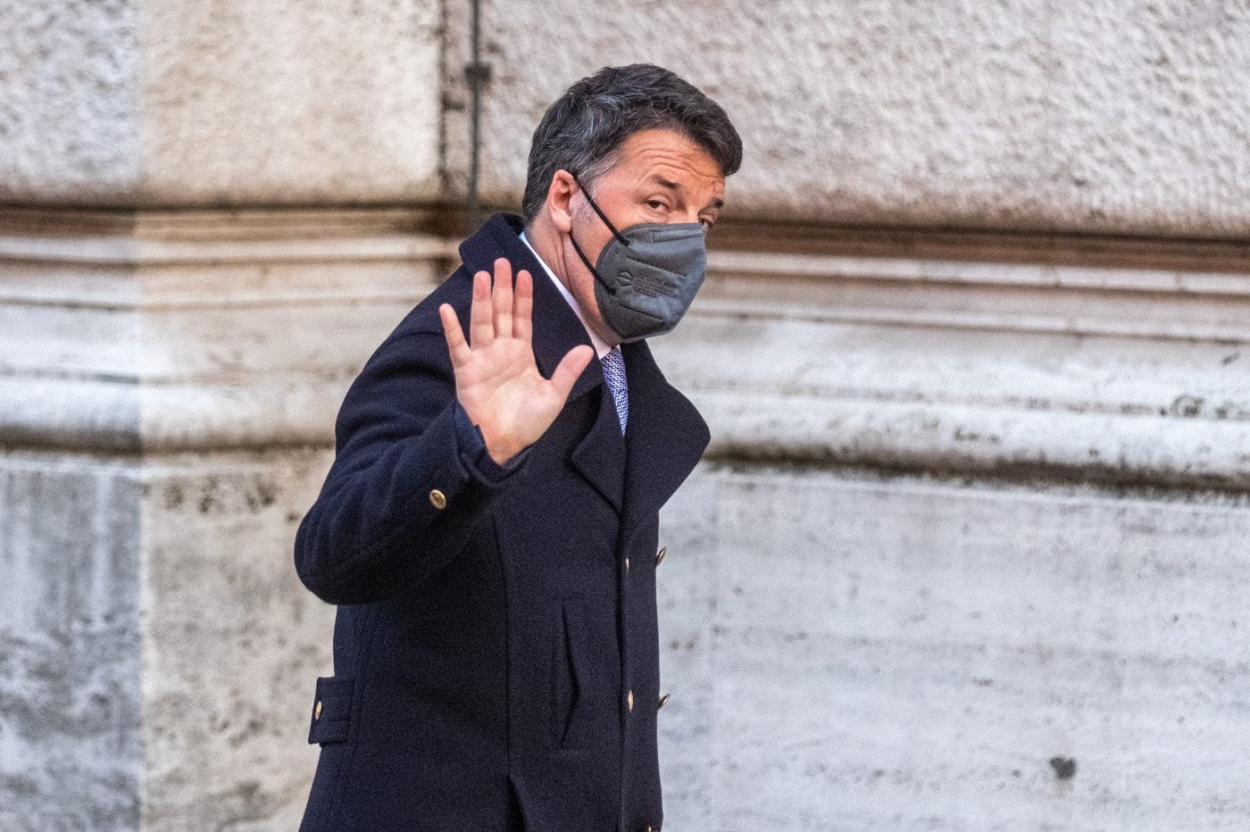 Renzi denuncia i magistrati di Firenze: "Io non ho commesso reati, spero che loro possano dire lo stesso"
