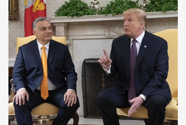 Orban chiede aiuto a Trump il golpista per la campagna elettorale Orban chiede aiuto a Trump il golpista per la campagna elettorale