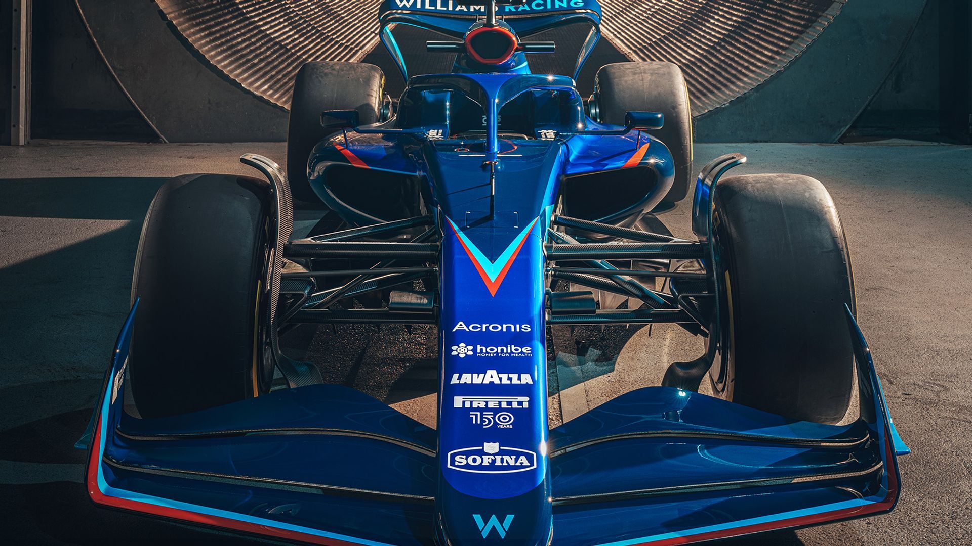Williams, presentata la nuova monoposto. Rimosso il logo dedicato a Senna