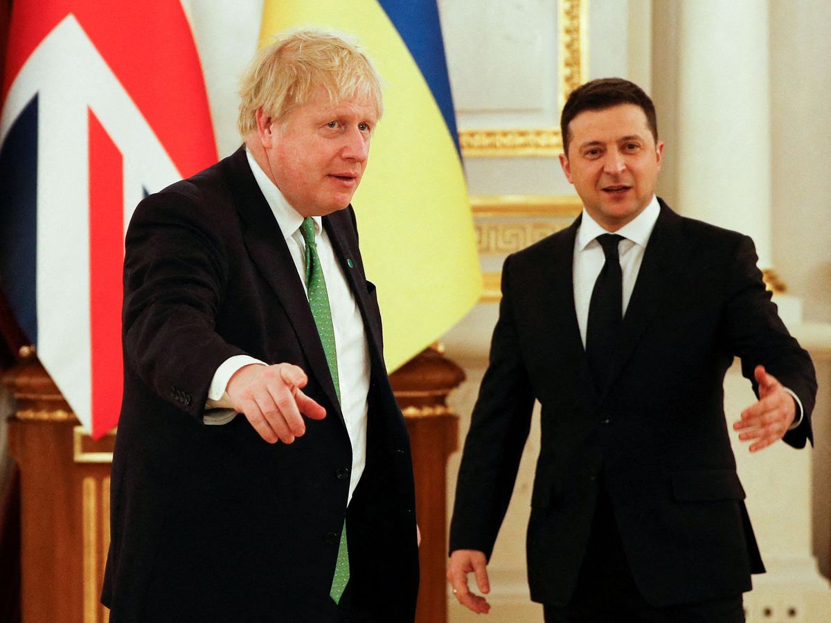 Ucraina, la Gran Bretagna chiede a Nato e G7 per maggiori forniture di armi per Kiev