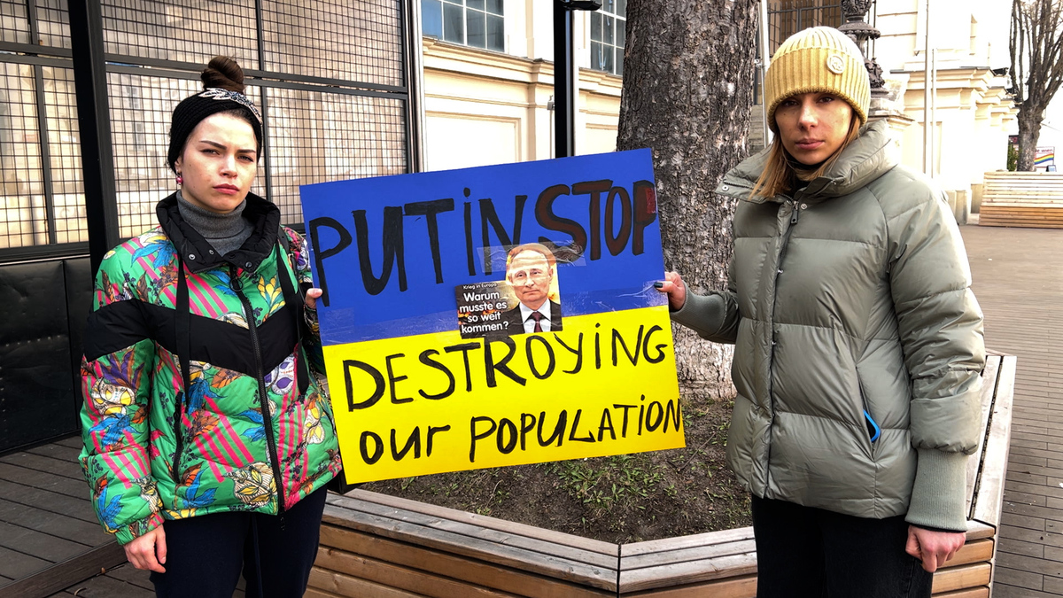 La Russia ha deportato 402 mila ucraini, tra cui 84 mila bambini La Russia ha deportato 402 mila ucraini, tra cui 84 mila bambini