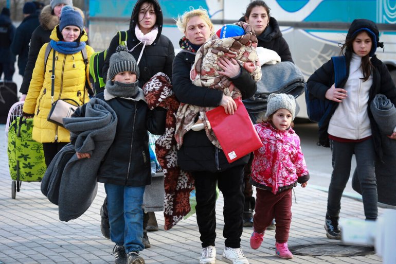 Ucraina, tragedia umanitaria: 40 mila profughi solo ieri e 4 milioni dall'inizio dell'invasione