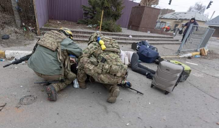 Irpin, il padre della famiglia uccisa dai russi: "Resto in Ucraina, mi hanno tolto tutto"